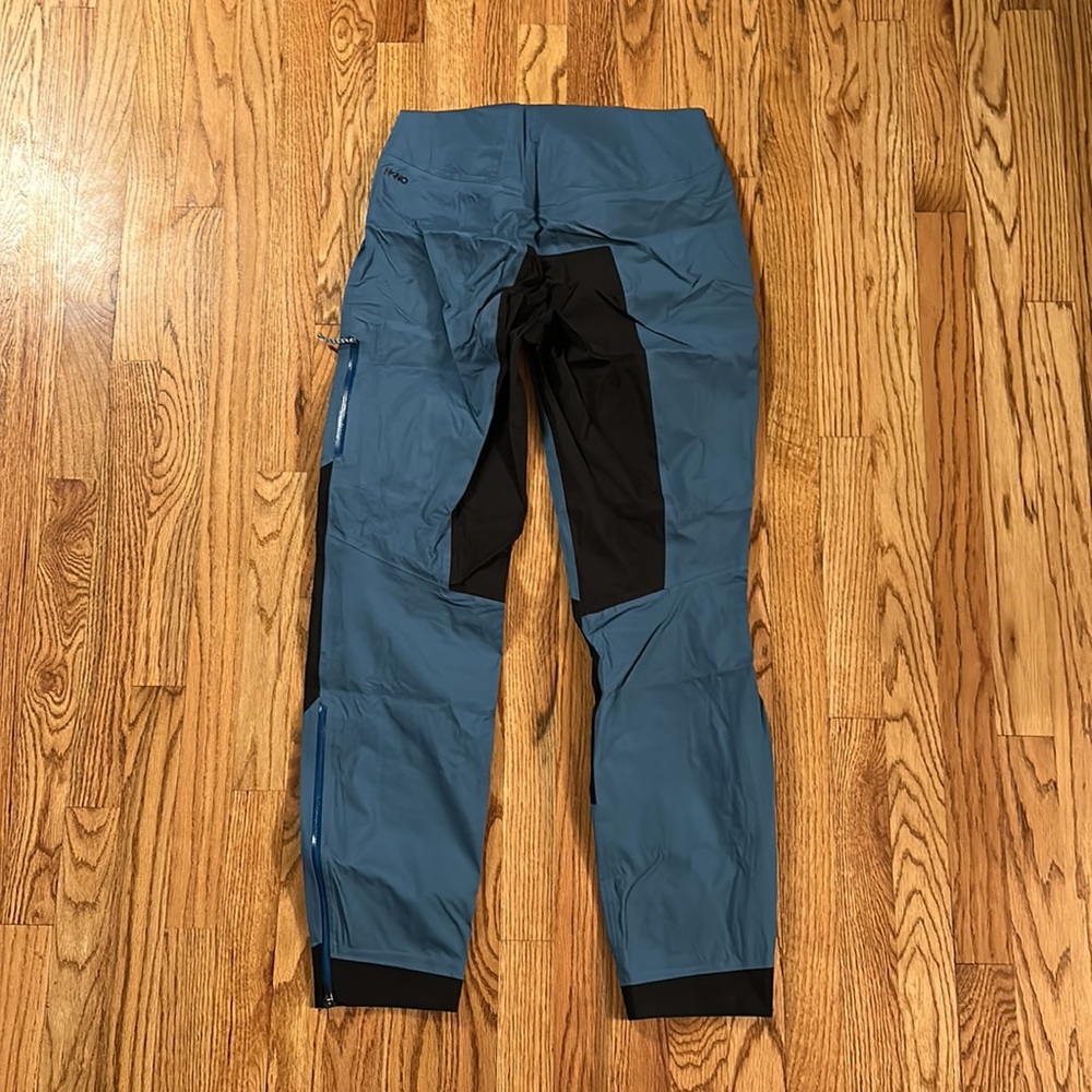 Patagonia- Waterproof Riding pants - Picture 2 of 3